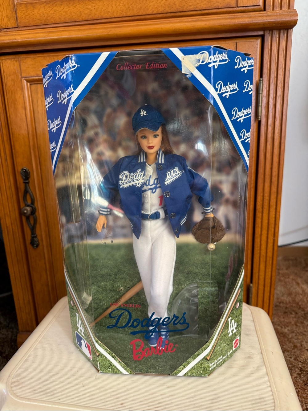 Vintage 1999 Barbie Dodgers Team Doll - Blue & White
